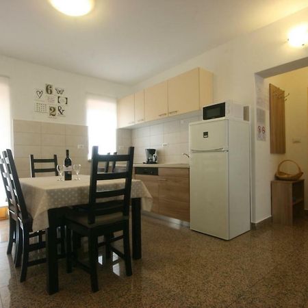 Apartment Luisa Poreč Eksteriør billede