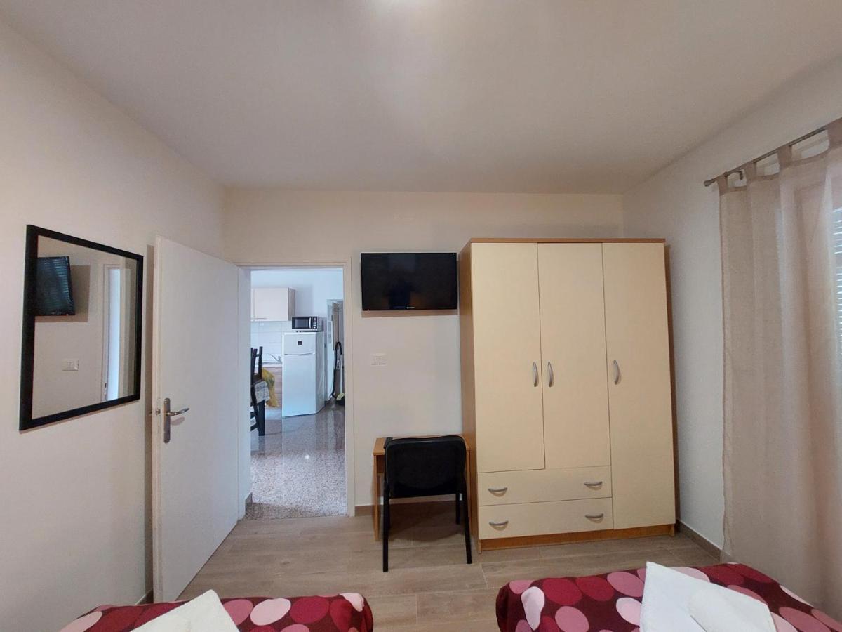 Apartment Luisa Poreč Eksteriør billede